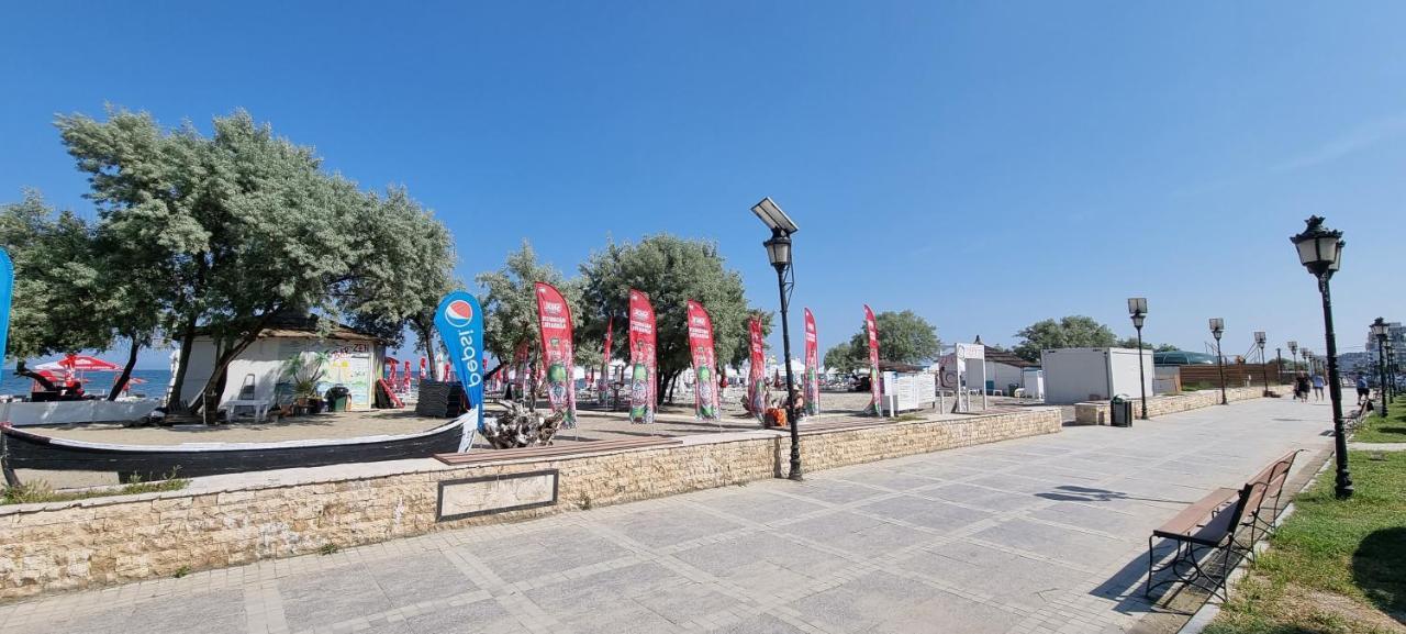 Delux Studio Mamaia Nord Navodari Exterior photo
