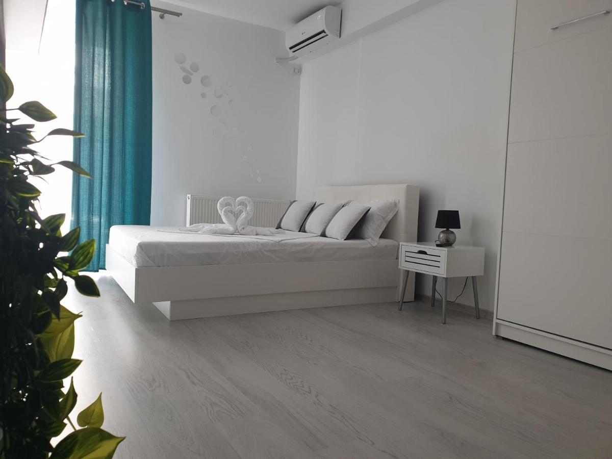 Delux Studio Mamaia Nord Navodari Exterior photo